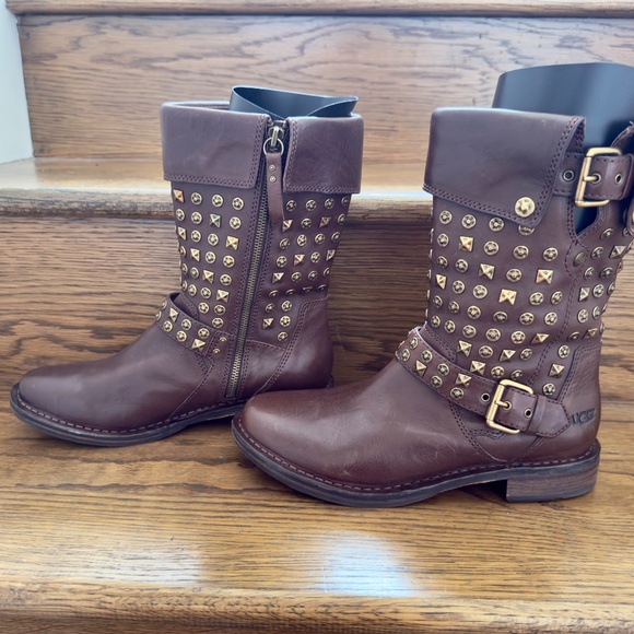 UGG Australia Conor Studs Boot 8.5 NWOT - Picture 3 of 16